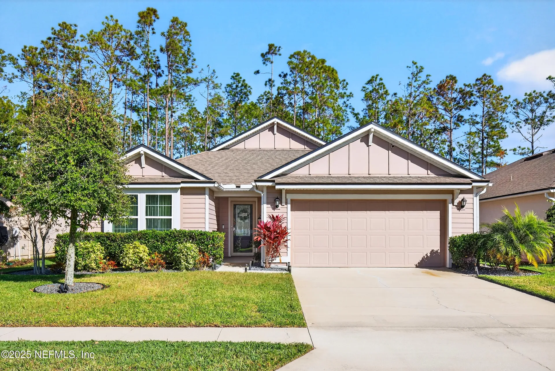 138 S Hummingbird Place Palm Coast FL 32164