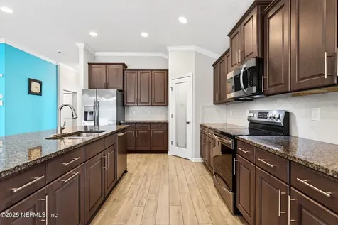 138 S Hummingbird Place Palm Coast FL 32164