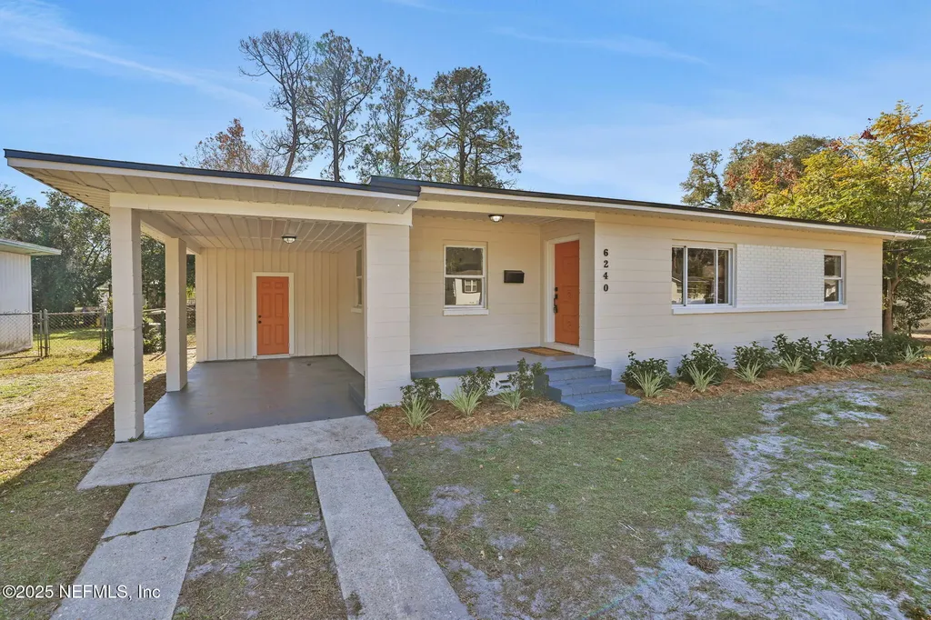 6240 Sage Drive Jacksonville FL 32210