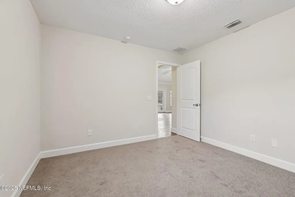 53072 Clear Lake Drive Callahan FL 32011