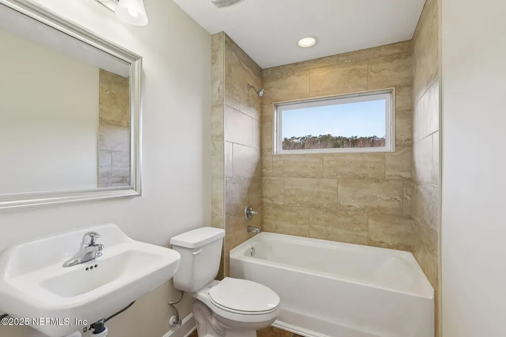 53072 Clear Lake Drive Callahan FL 32011