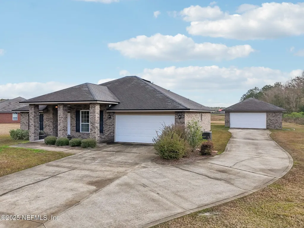 53072 Clear Lake Drive Callahan FL 32011