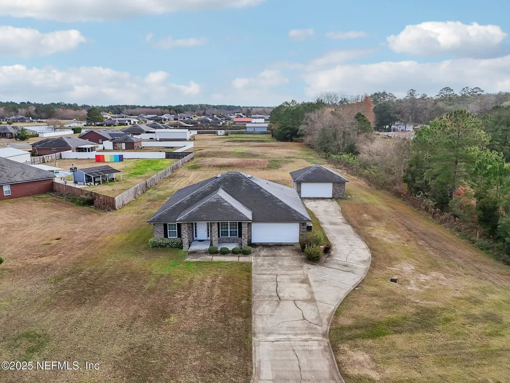 53072 Clear Lake Drive Callahan FL 32011