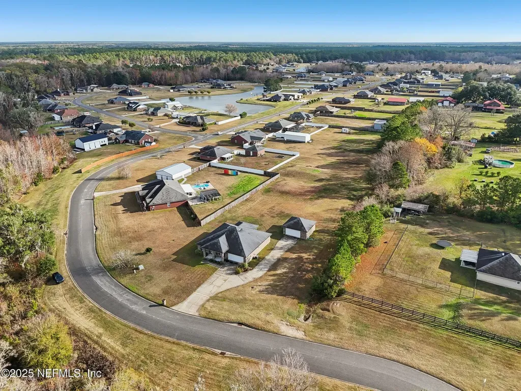 53072 Clear Lake Drive Callahan FL 32011