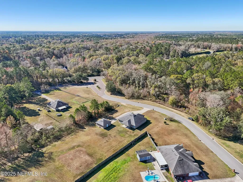 53072 Clear Lake Drive Callahan FL 32011