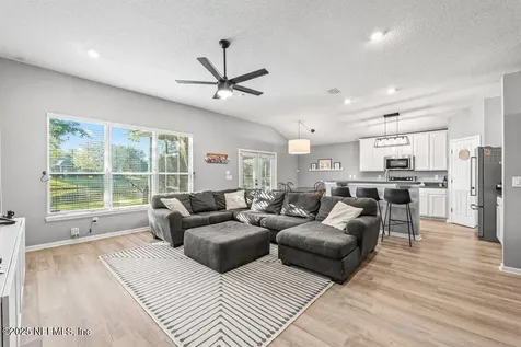 14036 Fish Eagle Drive E Jacksonville FL 32226