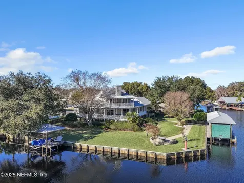 56633 Otter Road Astor FL 32102