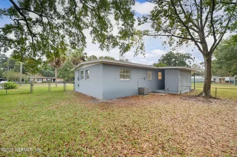 6903 Clovis Road Jacksonville FL 32205
