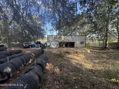15050 NE Us Highway 301 Waldo FL 32694