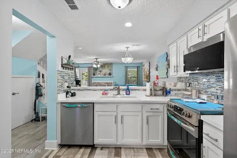 1505 W Spindrift Circle Neptune Beach FL 32266