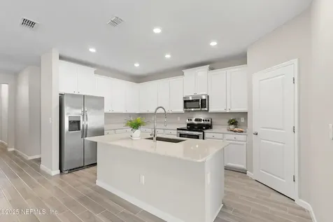 6767 Evening Dusk Drive Jacksonville FL 32244