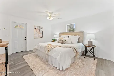 8147 Mariner Street Jacksonville FL 32220