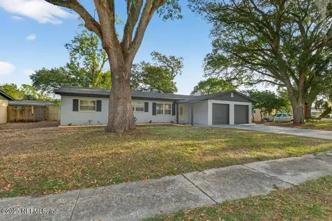 8219 Newport Road Jacksonville FL 32244