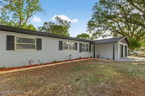 8219 Newport Road Jacksonville FL 32244