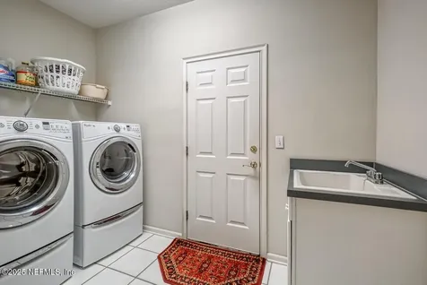 8205 Bay Tree Lane Jacksonville FL 32256