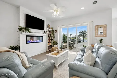 560 Rum Runner Way St. Johns FL 32259