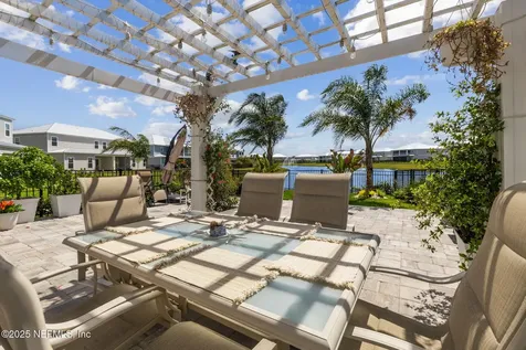 560 Rum Runner Way St. Johns FL 32259