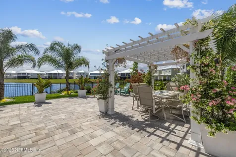 560 Rum Runner Way St. Johns FL 32259
