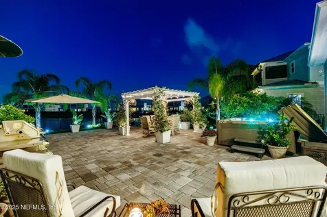 560 Rum Runner Way St. Johns FL 32259