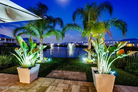 560 Rum Runner Way St. Johns FL 32259