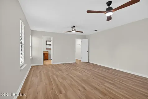 14423 Pond Place Drive Jacksonville FL 32223