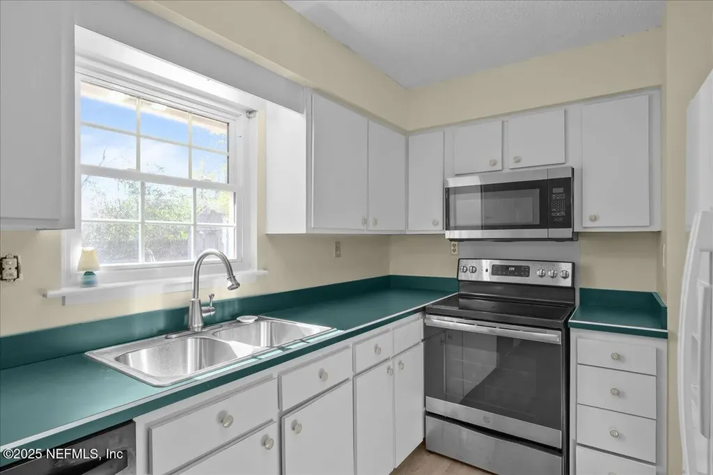 105 Crestwood Drive Interlachen FL 32148