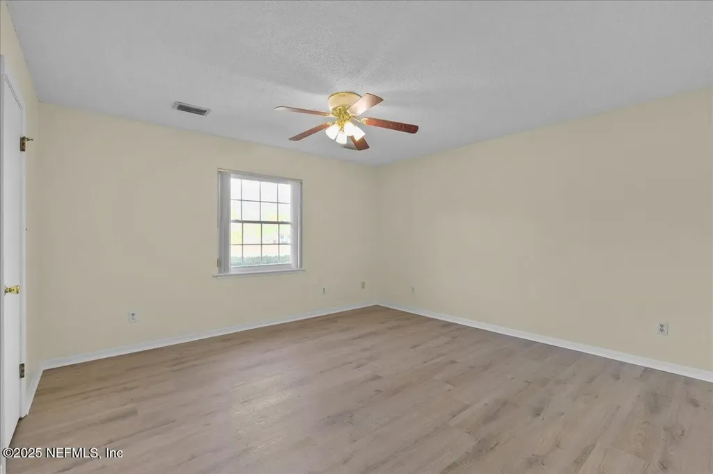 105 Crestwood Drive Interlachen FL 32148