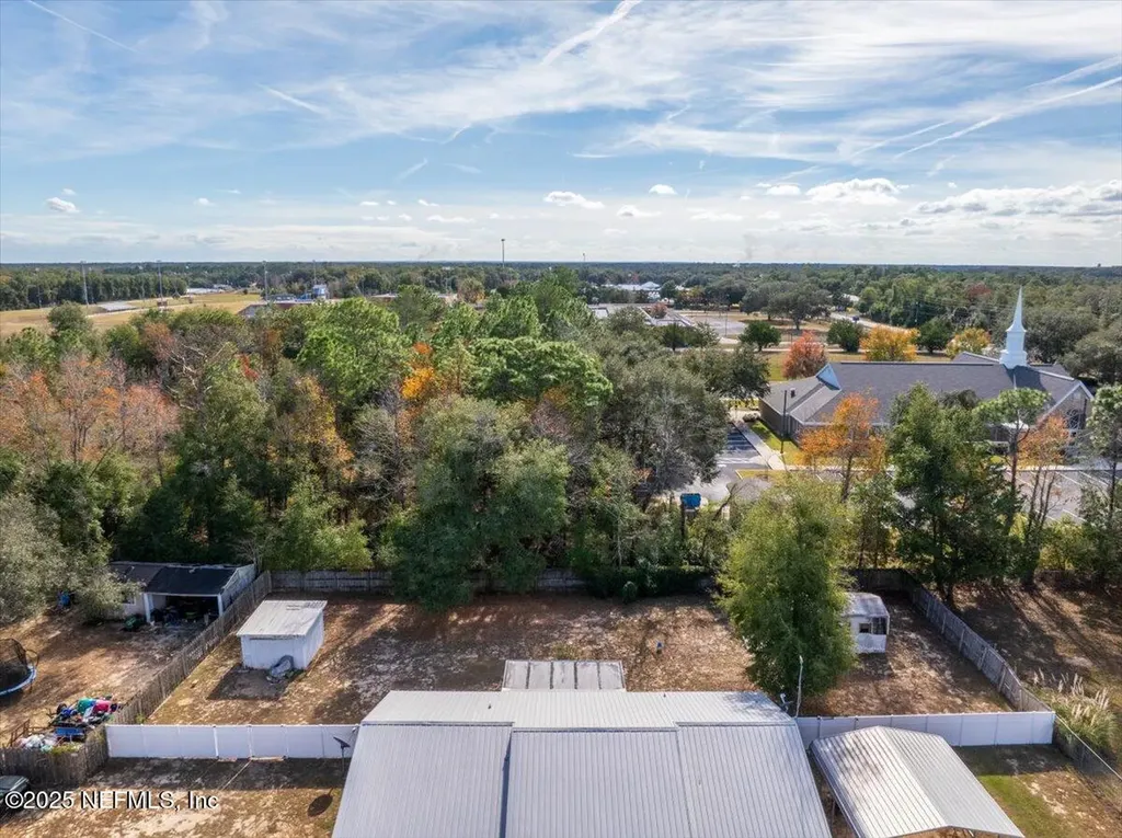 105 Crestwood Drive Interlachen FL 32148