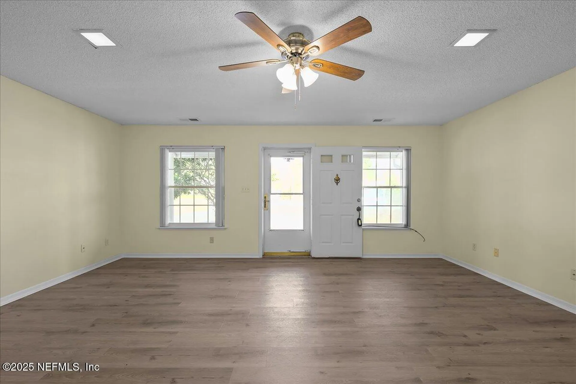 105 Crestwood Drive Interlachen FL 32148