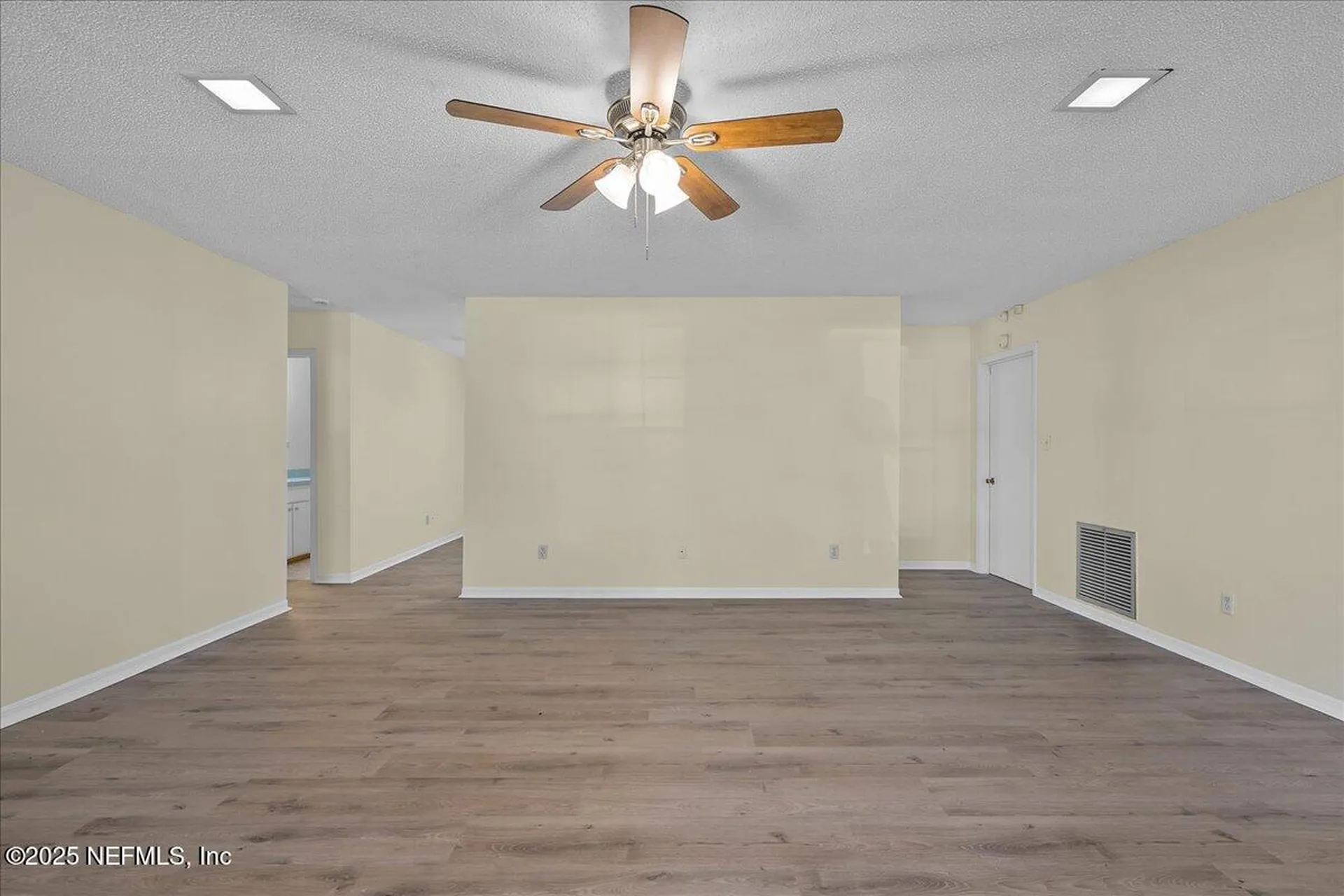 105 Crestwood Drive Interlachen FL 32148