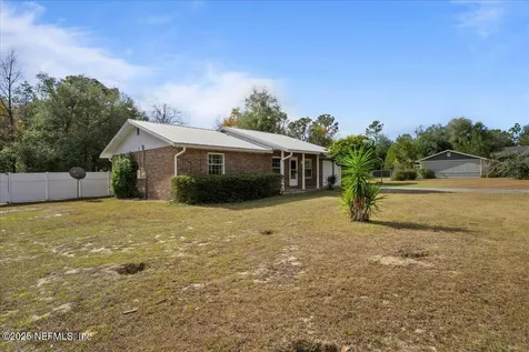 105 Crestwood Drive Interlachen FL 32148
