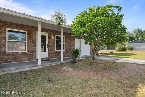105 Crestwood Drive Interlachen FL 32148