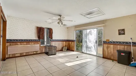 130 Lakeview Way Interlachen FL 32148