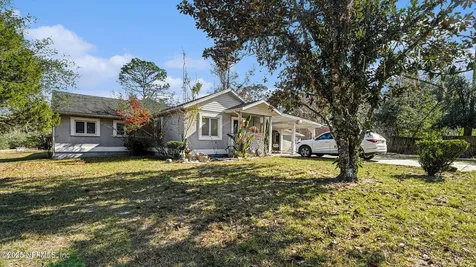 130 Lakeview Way Interlachen FL 32148