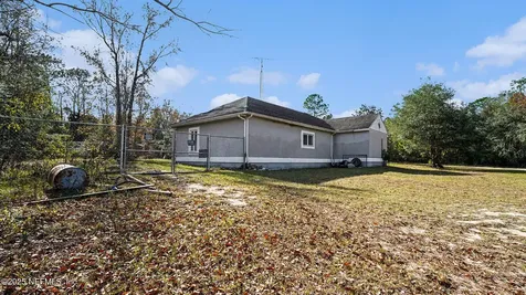 130 Lakeview Way Interlachen FL 32148