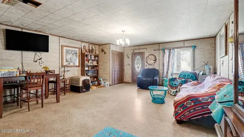 130 Lakeview Way Interlachen FL 32148