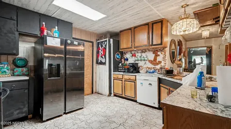 130 Lakeview Way Interlachen FL 32148