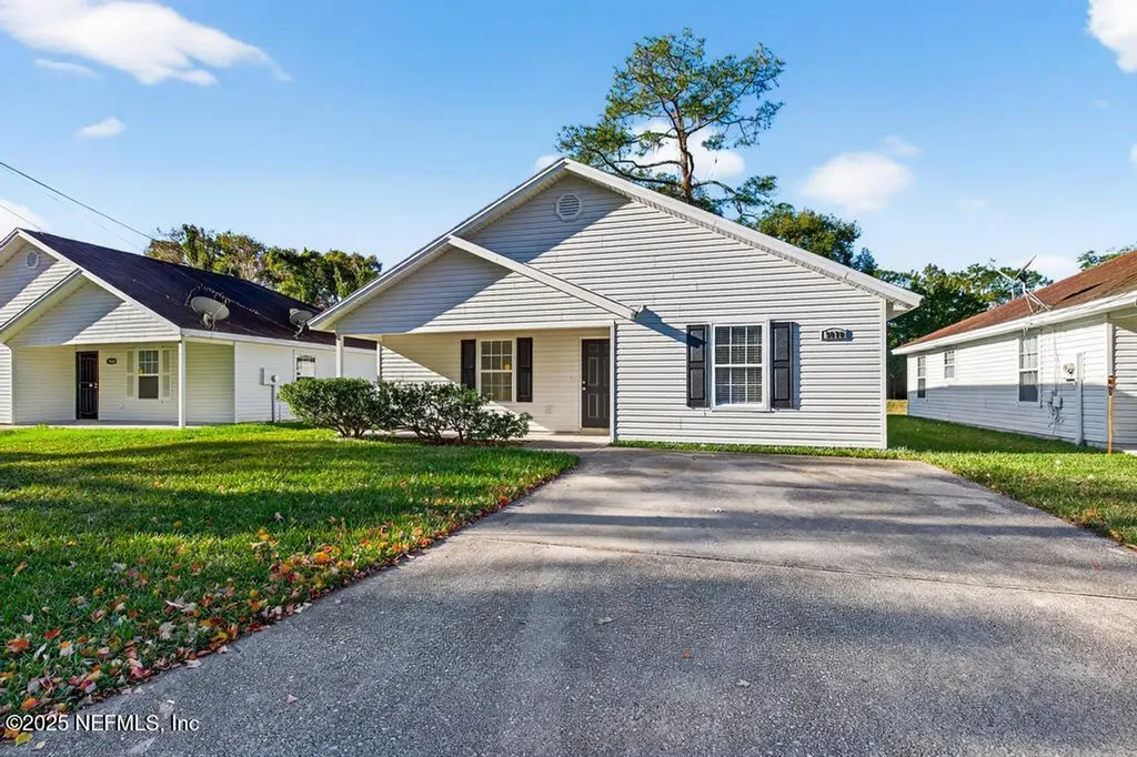 9070 3rd Avenue Jacksonville FL 32208