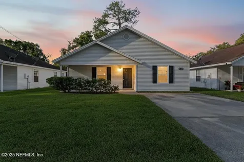 9070 3rd Avenue Jacksonville FL 32208