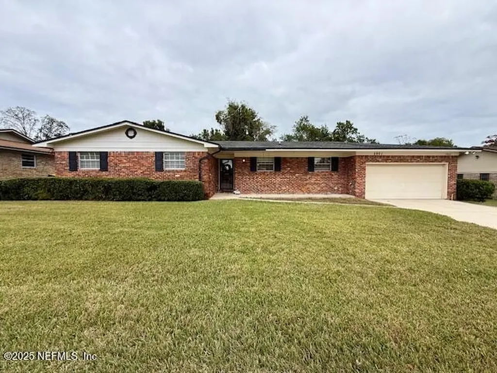 5907 Gumwood Drive Jacksonville FL 32277