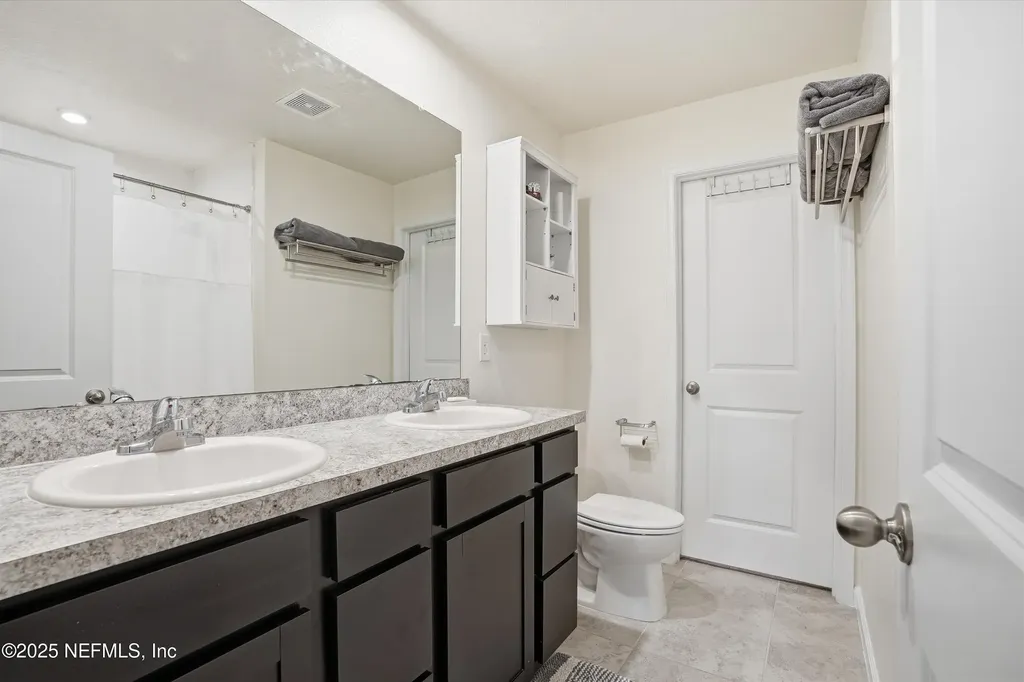 5935 Creekside Crossing Drive Jacksonville FL 32210