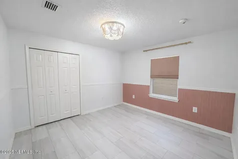 6634 Gentle Oaks Drive W Jacksonville FL 32244
