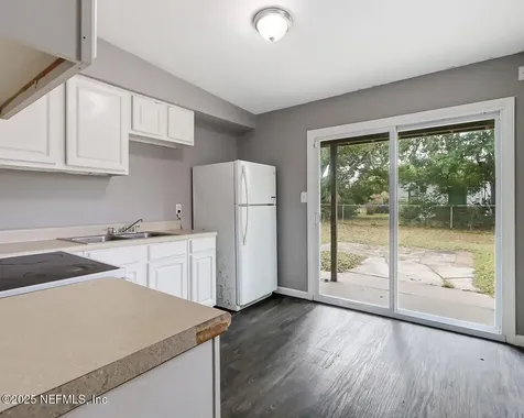 2212 W 12th Street Jacksonville FL 32209