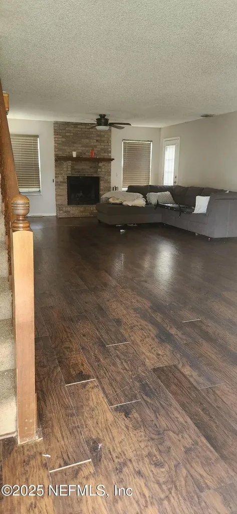 8470 Sand Point Drive E Jacksonville FL 32244
