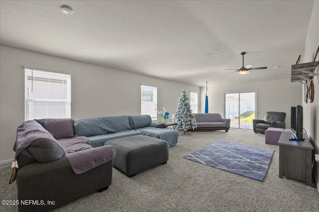 2323 Falling Star Lane Green Cove Springs FL 32043