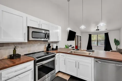 3327 Catamaran Way Jacksonville FL 32223