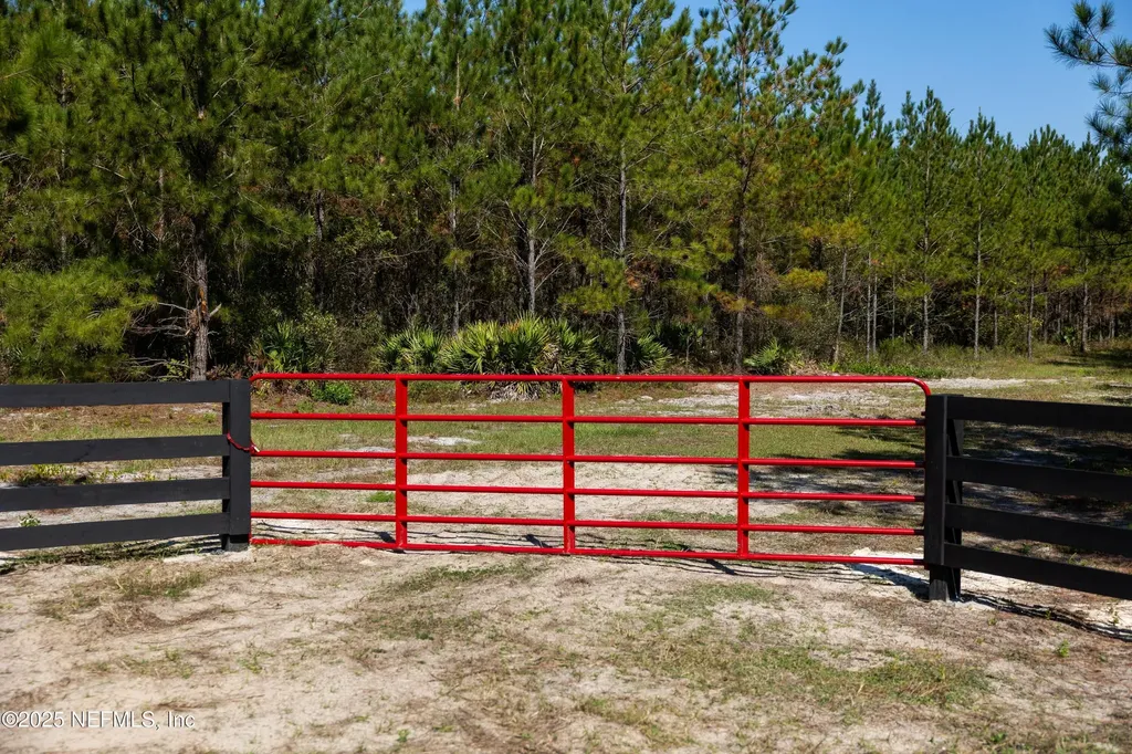 0 Us Highway 301 Callahan FL 32011