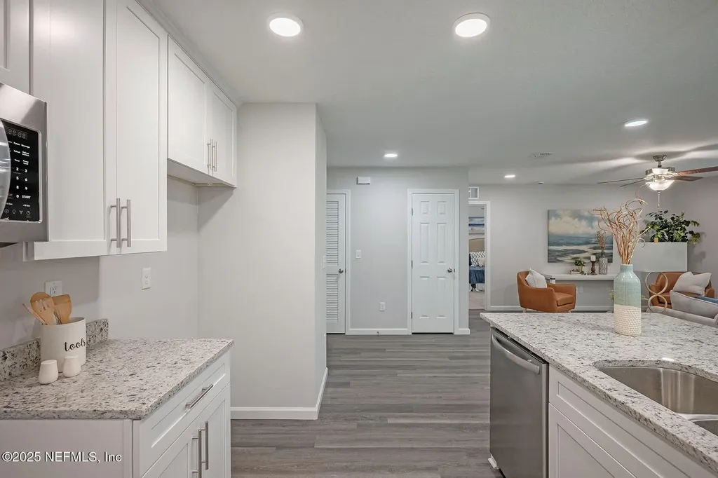 6009 Shindler Drive Jacksonville FL 32222