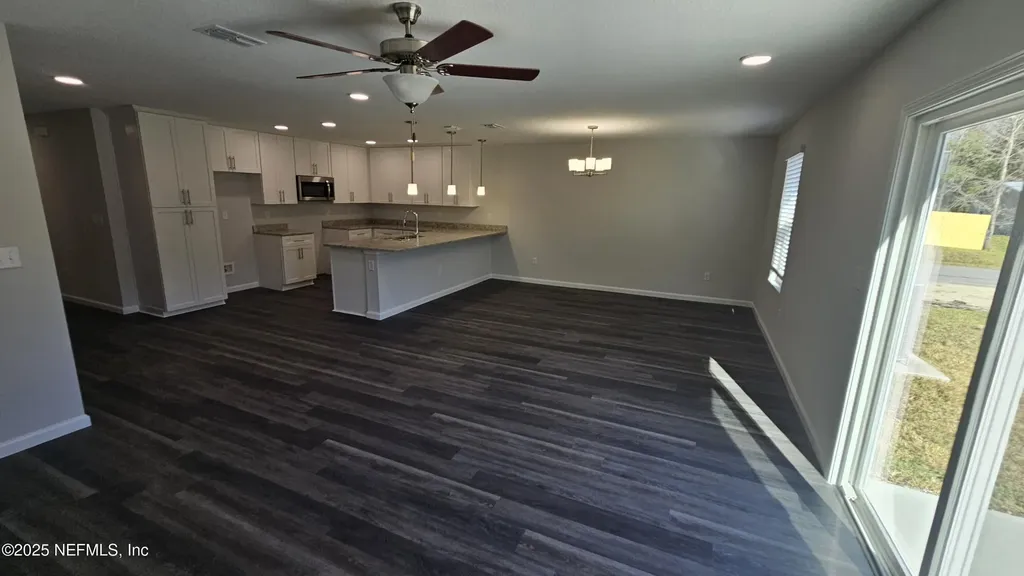 6009 Shindler Drive Jacksonville FL 32222