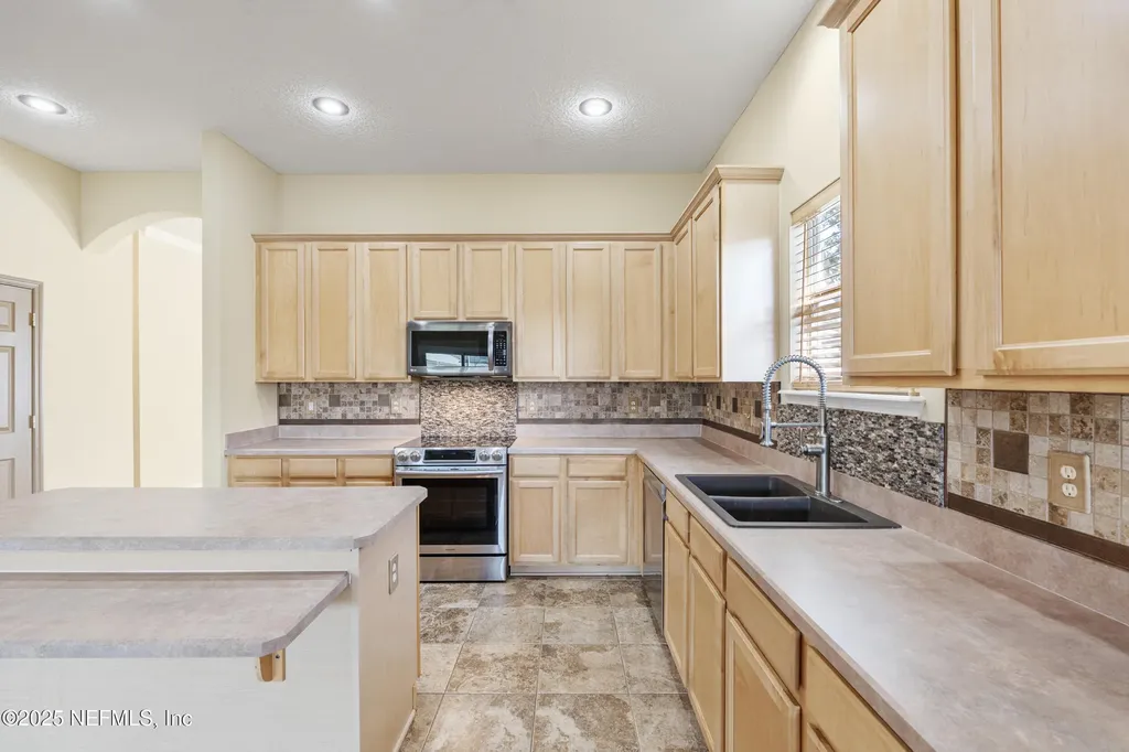 12034 Autumn Sunrise Drive Jacksonville FL 32246